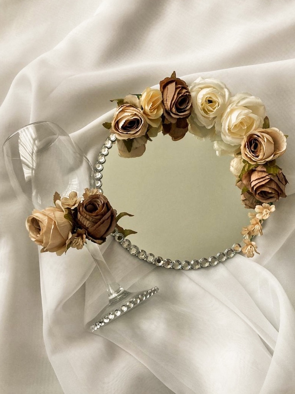 Doodh pilai glass. Floral Champagne Glass and Mirror Set - Cream & Brown